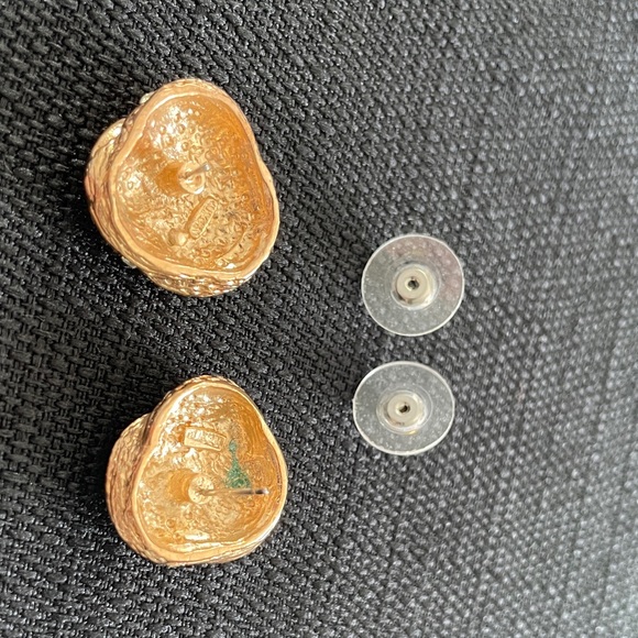 Gold and Diamond Knot Earrings - costume jewelry! - Picture 3 of 11